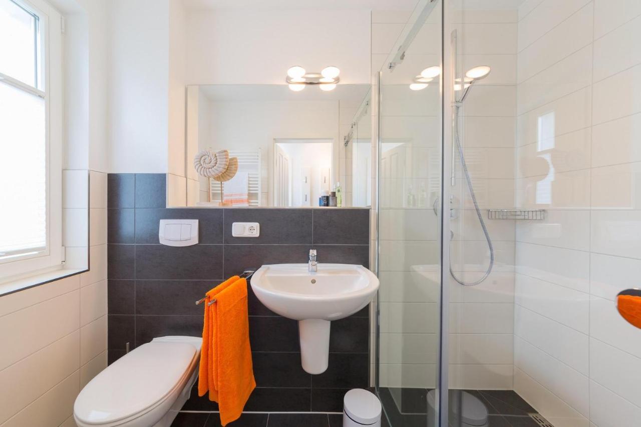 Villa Haus Bugspriet Haegerende Zingst Esterno foto